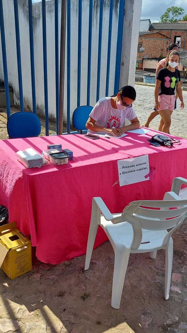 Camacã: PSF Euvaldo Maia realiza Ação pela campanha Outubro Rosa